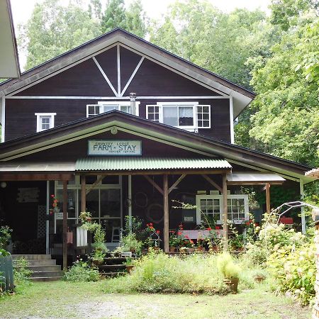 Country Lodge Farmstay Hakuba Exterior photo