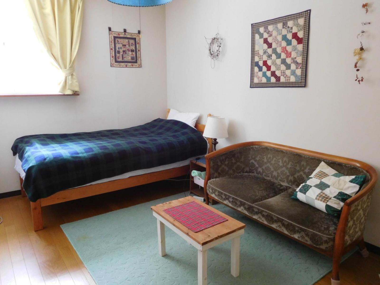 Country Lodge Farmstay Hakuba Exterior photo