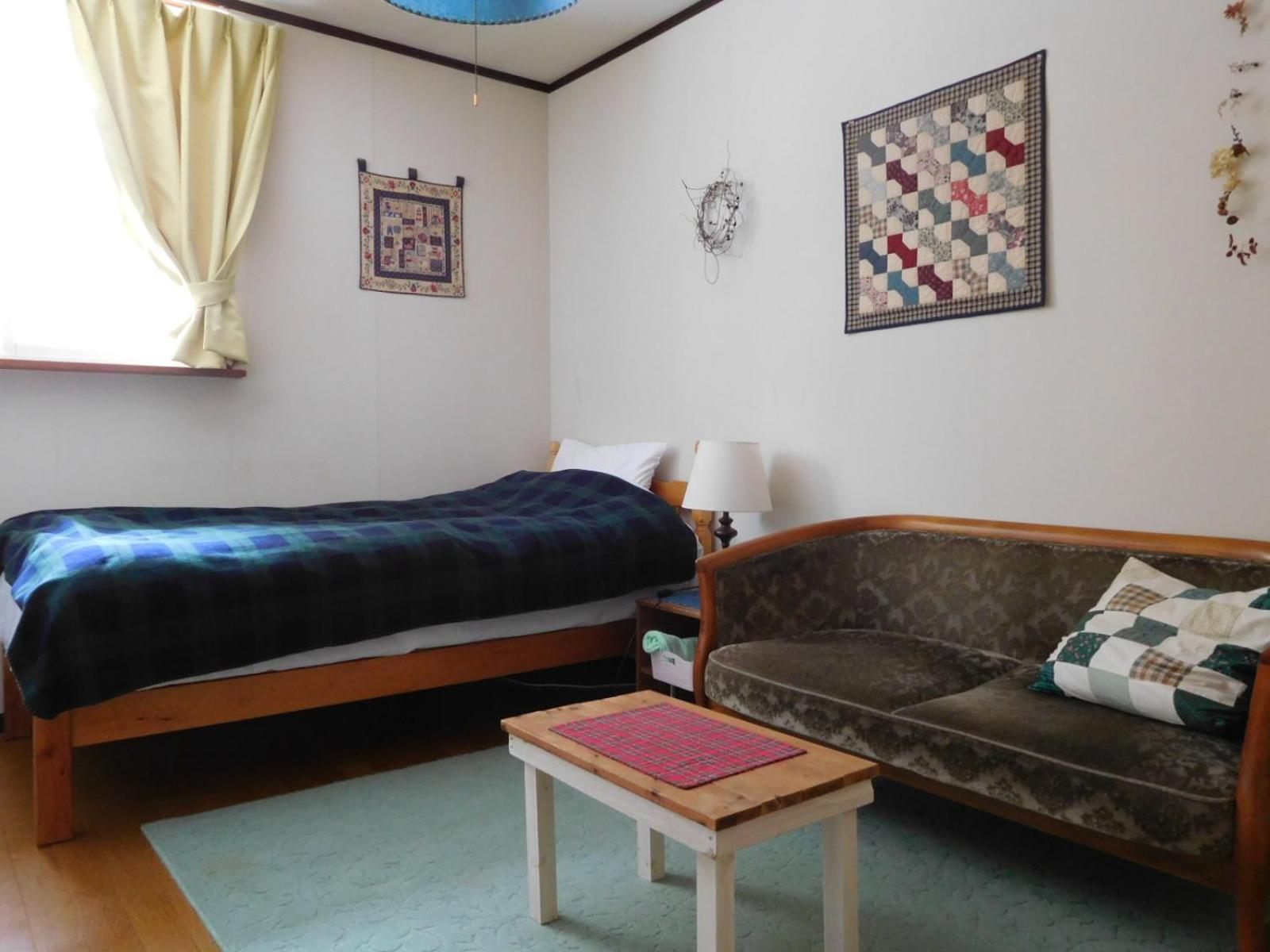 Country Lodge Farmstay Hakuba Exterior photo