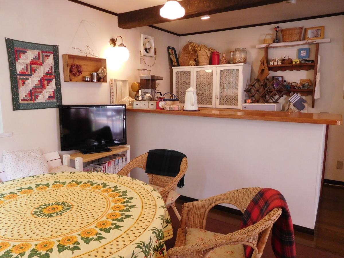Country Lodge Farmstay Hakuba Exterior photo