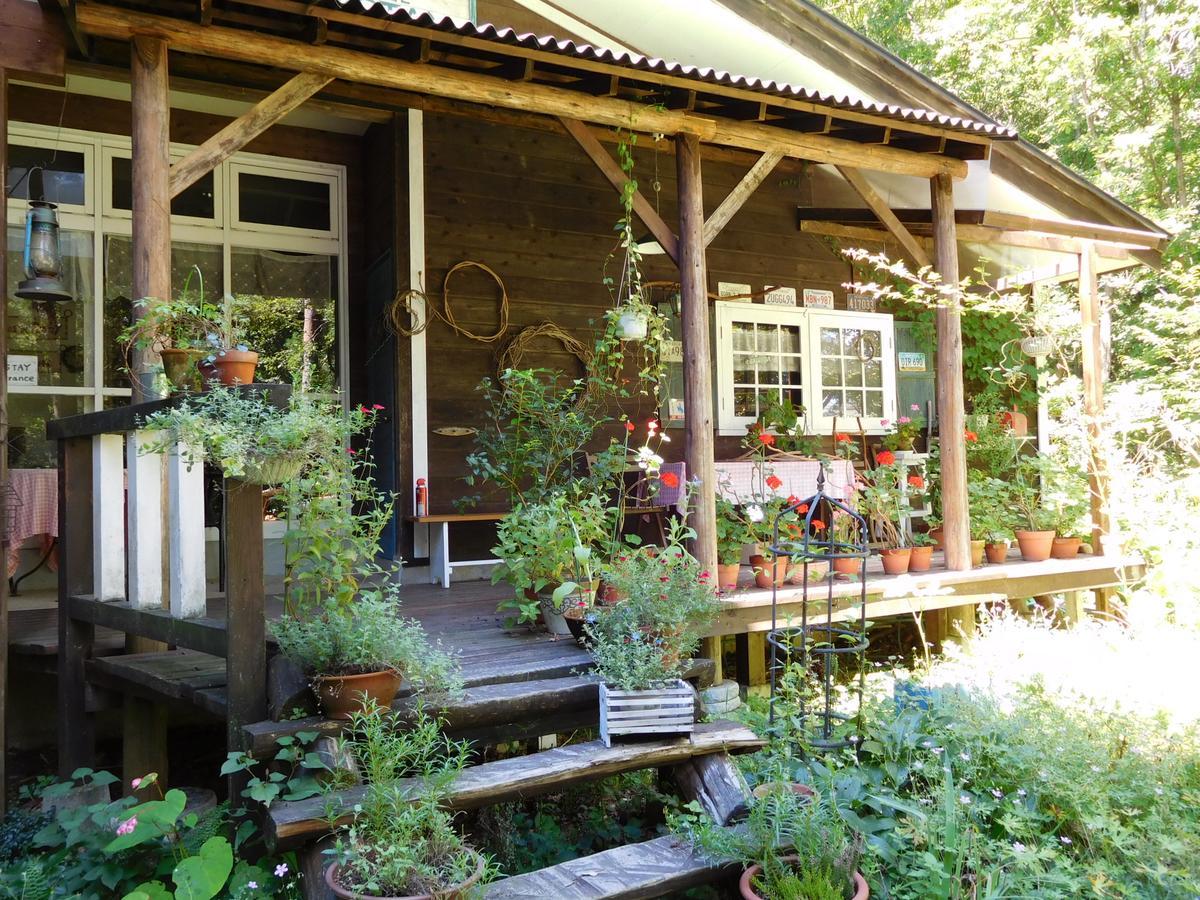 Country Lodge Farmstay Hakuba Exterior photo